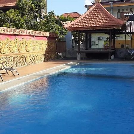 Kuta Paradise 777 Legian Exterior foto